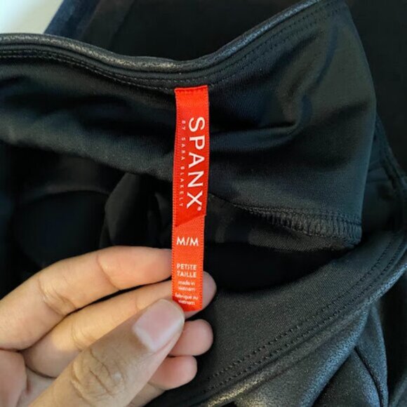 SPANX Faux Leather Leggings – Black – Size M - Picture 10 of 11